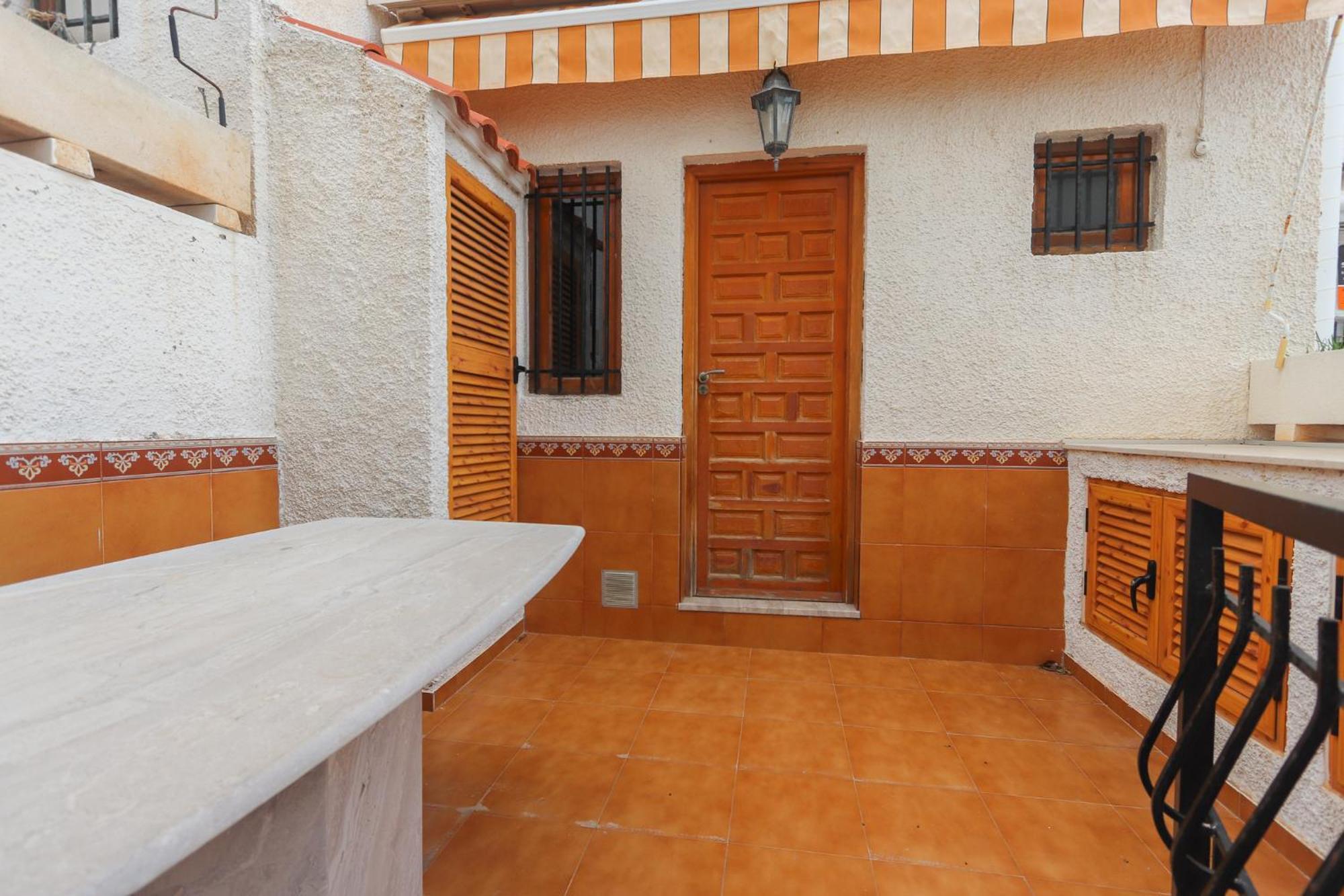 022 - Las Palmeras III - 001 - Comfortholidays Санта Пола Экстерьер фото