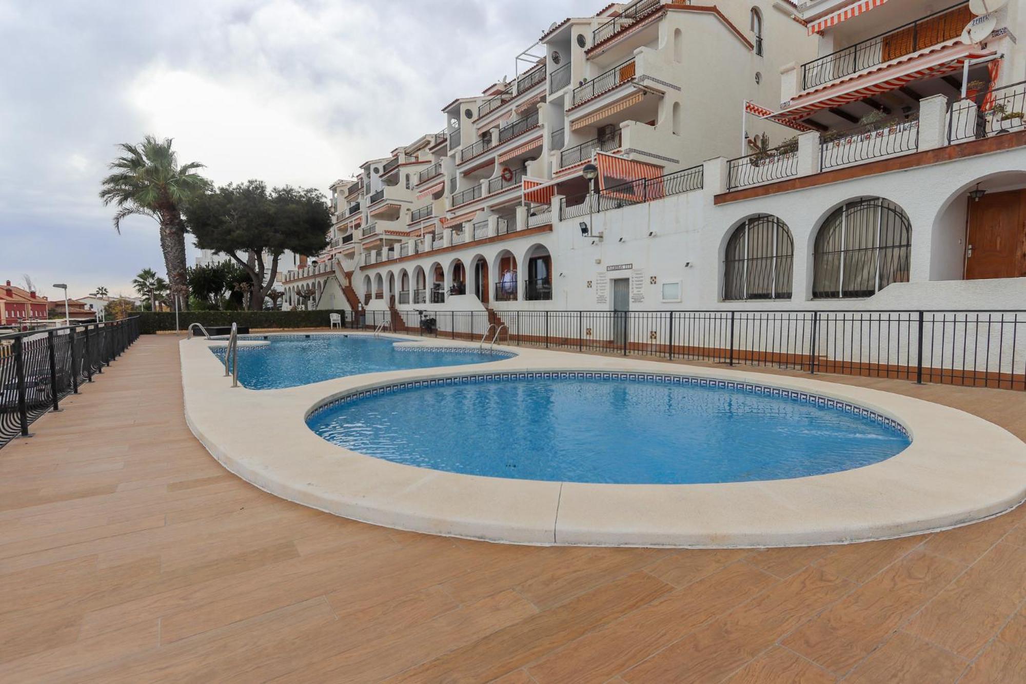 022 - Las Palmeras III - 001 - Comfortholidays Санта Пола Экстерьер фото