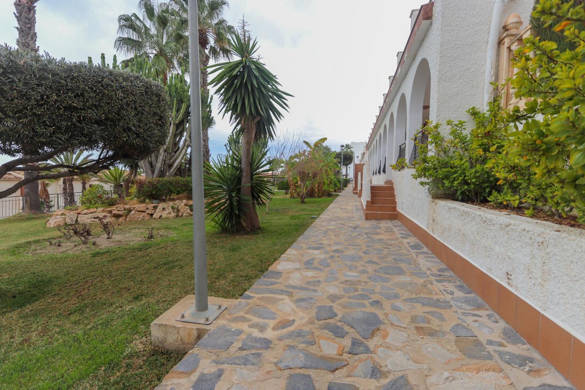 022 - Las Palmeras III - 001 - Comfortholidays Санта Пола Экстерьер фото